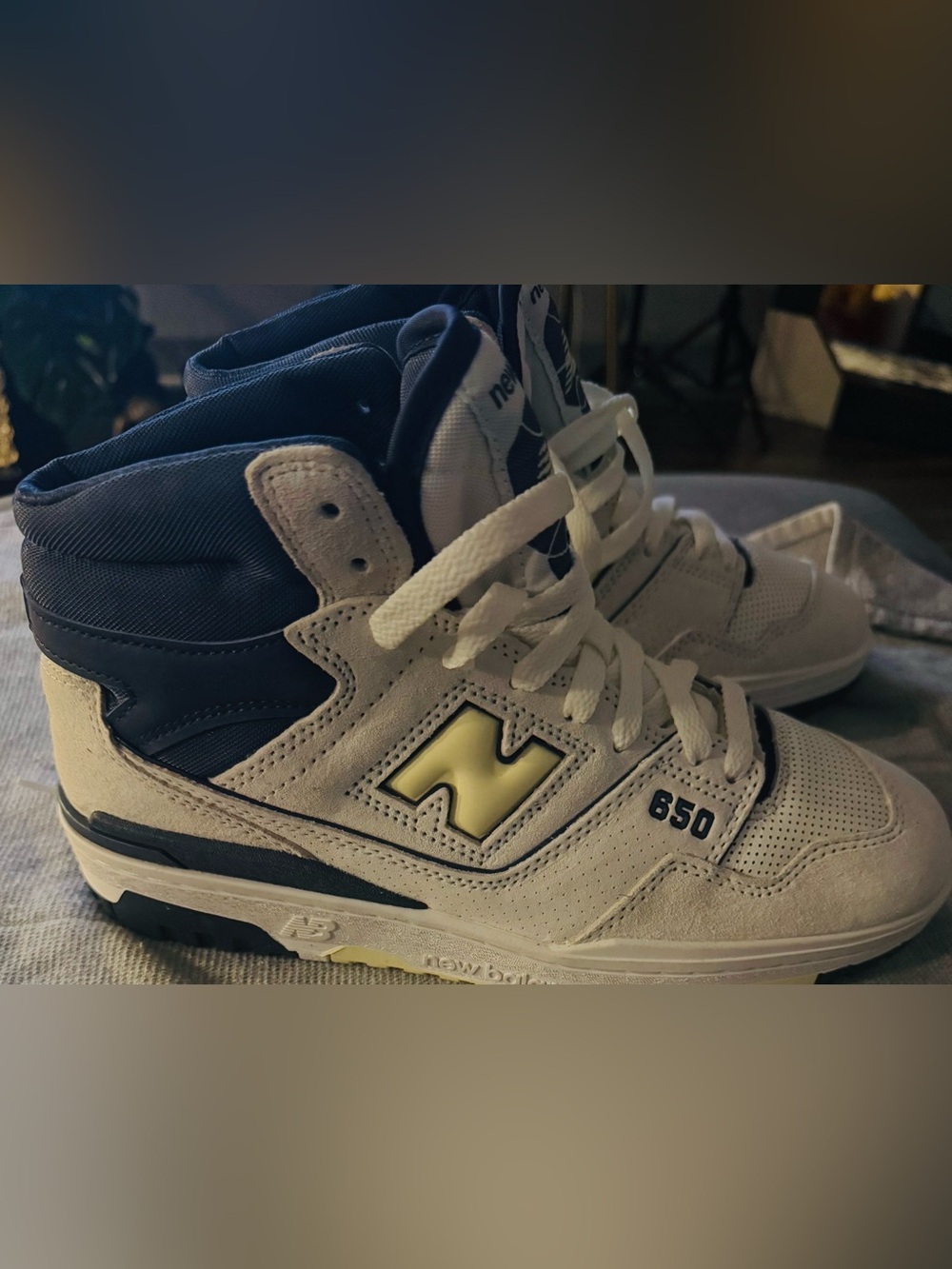 New Balance 650 Men’s High-Top Sneakers in White and Navy size 8 true to size